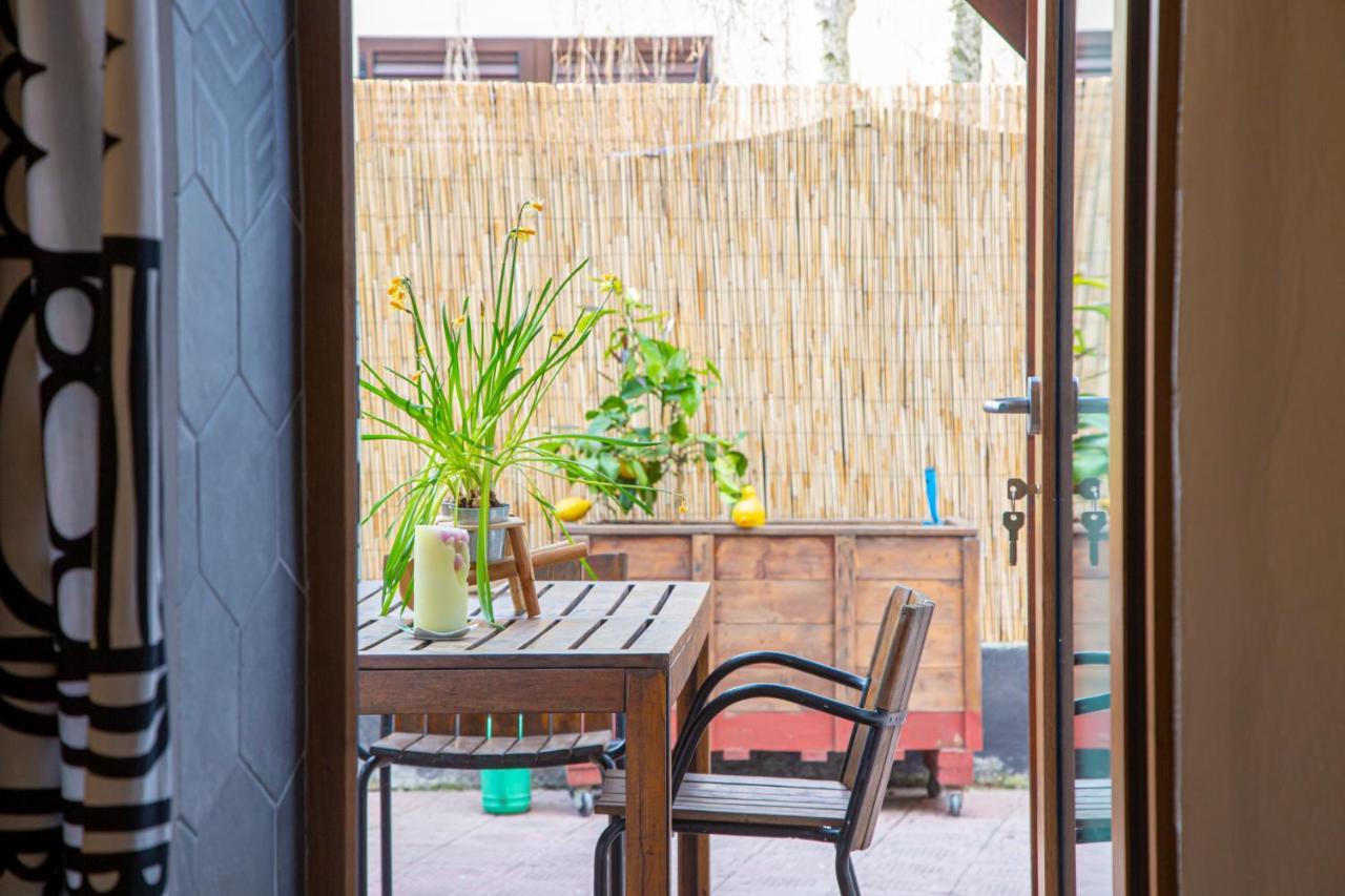 Suite Black And Wite Pisa Exterior foto